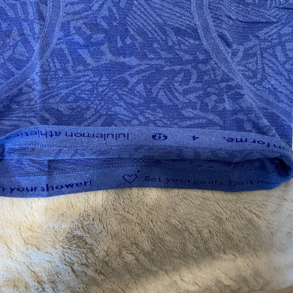 Lululemon Tank - Picture 3 of 3